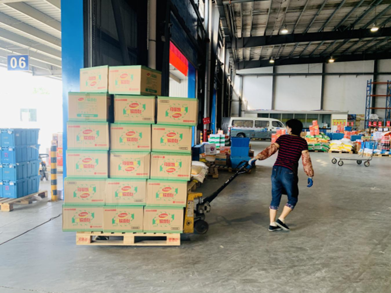 商贸公司的经营范围选择对于企业的长远发展至关重要。